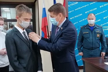 Оренбургский школьник Илья Сокольский награжден медалью